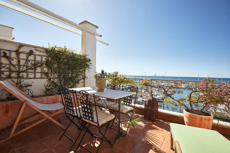 Foto 7f61ffd9-b410-46bf-bce5-33a12f5739d5. Rent flat in Aiguadolç - Sant Sebastià Sitges