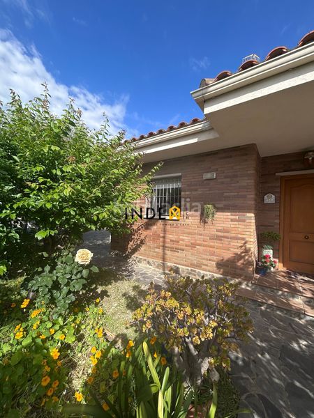 Foto 146383aa-5776-413a-8ded-c21015964487. Casa amb calefacció a Levantina - Montgavina - Quintmar Sitges