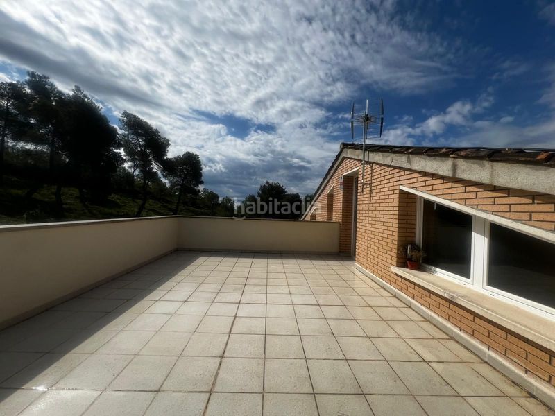 Foto 0d1639e9-b31a-4d4d-8509-db9316473984. Casa amb piscina a Olivella