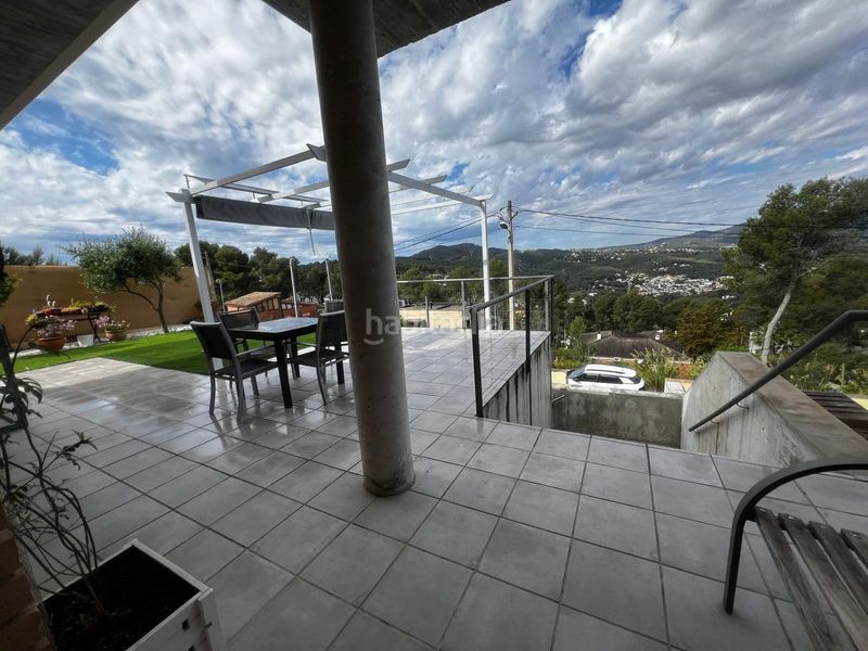 Foto 3cdf7053-751f-4e16-8311-2170a8c59bd3. Casa amb piscina a Olivella