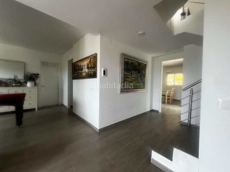 Foto d5ef9fae-f683-4f26-883f-119702d98ffb. Casa amb piscina a Olivella