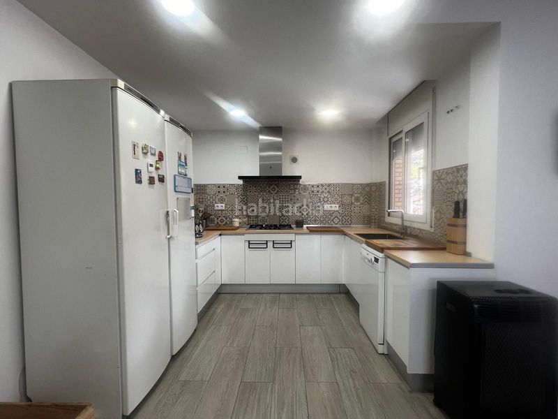 Foto fb7cee3f-1a5c-4932-83f8-7e9c7ae8a1aa. Casa amb piscina a Olivella