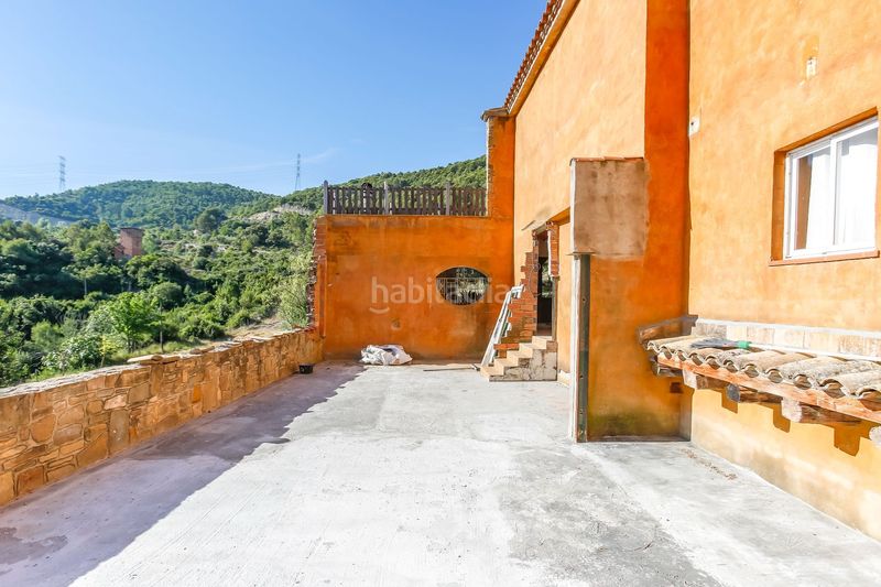 Foto 0d6e328b-b90e-40d9-a44a-575611e4b404. Casale con riscaldamento parcheggio piscina in Sant Vicenç de Castellet
