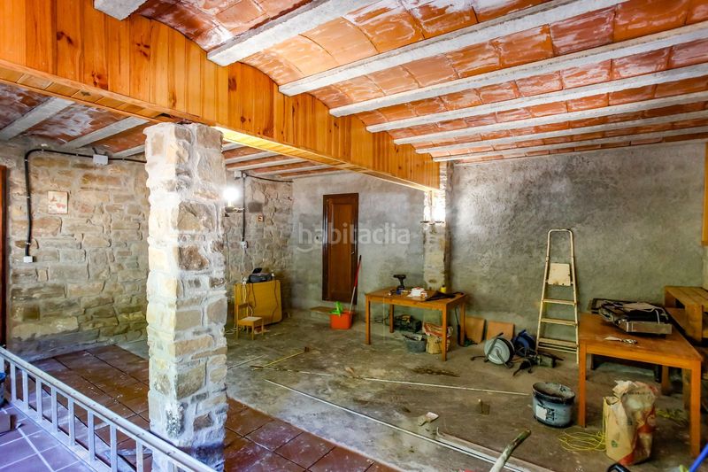 Foto 6dbe50fa-bae1-48fd-ad63-57120856a15a. Casale con riscaldamento parcheggio piscina in Sant Vicenç de Castellet