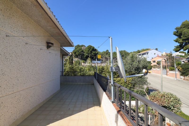 Foto 75abf5d9-ab5f-4167-b235-40621a784423. Casa in costa Cunit - els jardins - els rosers Cunit
