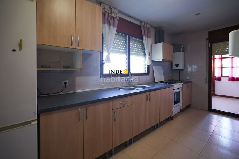 Foto e8a15fde-320d-4604-91df-e52c1bee5a35. Casa in costa Cunit - els jardins - els rosers Cunit