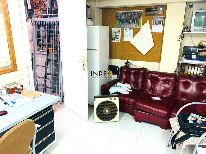 Foto cbe4d4a7-ee88-4a5f-9c29-abab16e02fb3. Local comercial  en el centro . en Sitges