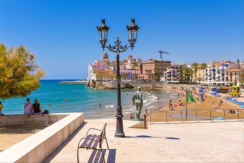 Foto d33ac6e3-bcdd-4431-b59c-0d93f86a690e. Local comercial  en el centro . en Sitges