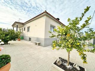 Casa a Llorenç del Penedès. Casa o chalet en venta en llorenç del penedès