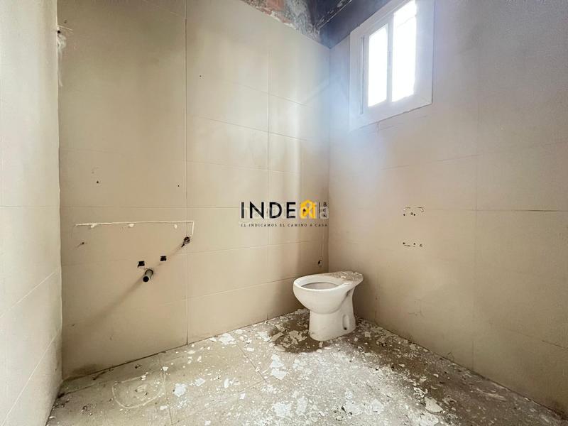 Foto 2570a54a-b42b-468a-a629-b34a2916c280. Rent business premise in Sant Sadurní d´Anoia