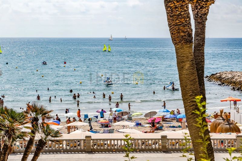 Foto a7f04146-3766-47b4-b5bd-7c60d7b30fc8. Pis amb calefacció a Centre Sitges