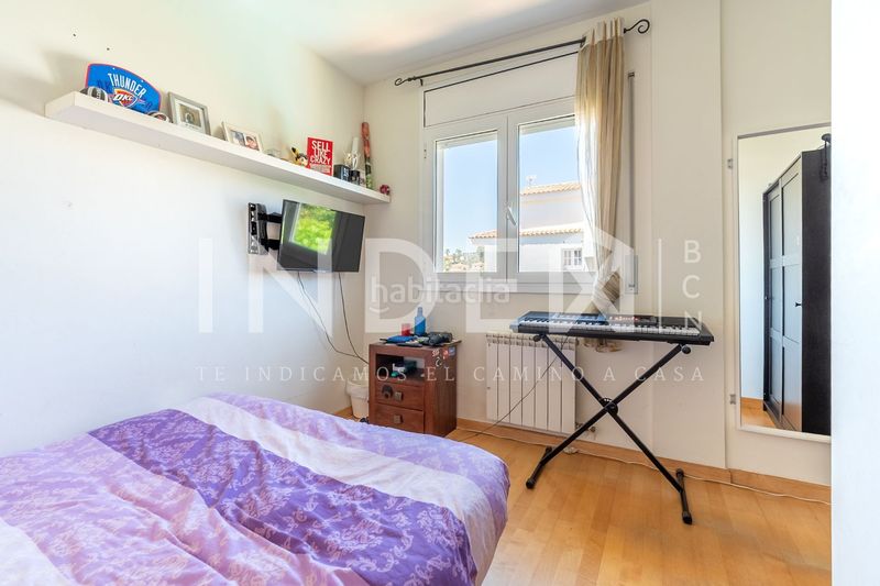 Foto f333d999-bfb7-4fa3-bfbe-8fd71668d646. Casa adossada amb calefacció piscina a Vallpineda-Santa Bàrbara Sitges