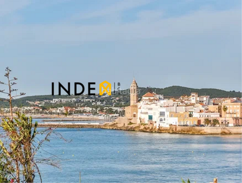 Foto 55bc5780-659a-4c47-90d1-cb700c956122. Miete zweistöckige wohnung mit heizung pool in Aiguadolç - Sant Sebastià Sitges