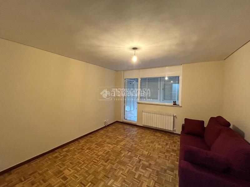 Foto 3a1b998d-6e28-41e5-a9fc-df51fa29cf2b. Alquiler piso  en alquiler en Aluche Madrid