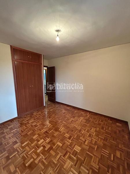 Foto 7707985f-e859-4e74-9aa7-ff72f06f782d. Alquiler piso  en alquiler en Aluche Madrid