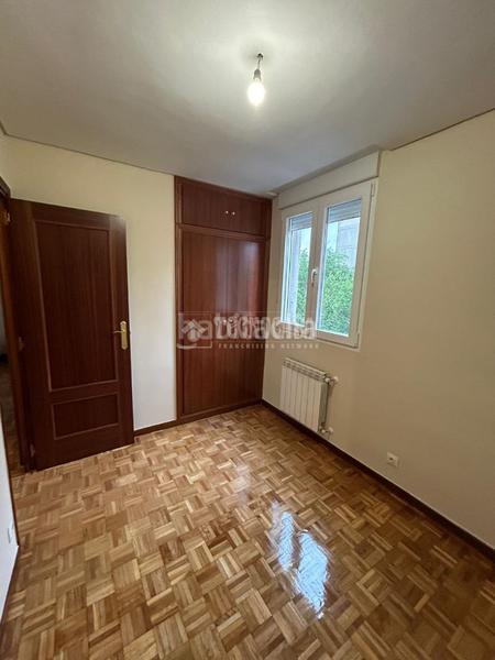 Foto b5c64dcc-34ac-44e4-88b9-1e5a004fb564. Alquiler piso  en alquiler en Aluche Madrid
