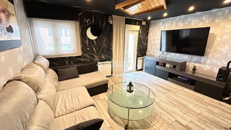 Foto 096c3de1-3500-4a0f-b9f8-81fc1a979ec5. Piso  en venta en Aluche Madrid