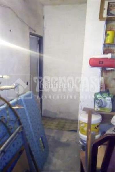 Foto d4e8401c-fb1d-4359-82b3-10bd71d0f788. Piso  en venta en Aluche Madrid