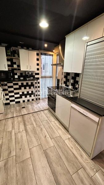 Foto fb829eea-8018-4d81-9213-19b8c20b2069. Piso  en venta en Aluche Madrid