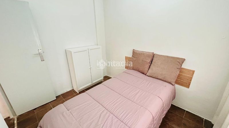 Foto 49f58447-55a6-4bd0-8a2e-57e6a7a6da16. Pis a Aluche Madrid