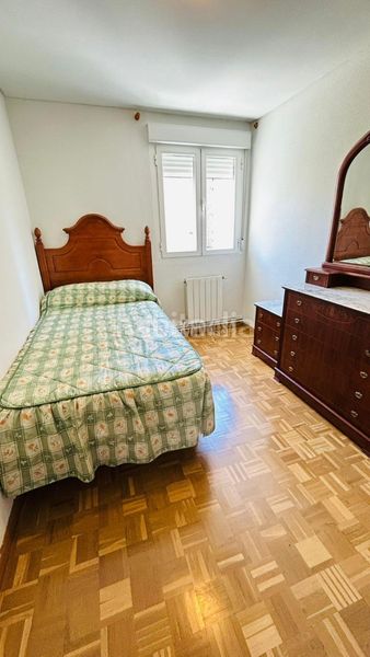 Foto aa0ddaee-1f45-4ac0-9fd3-5d7ddea192b1. Pis amb calefacció a Aluche Madrid