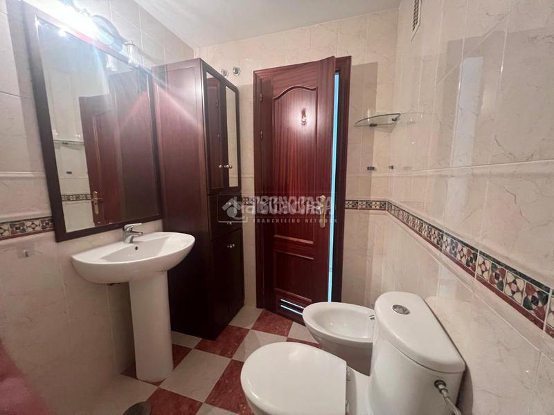 Foto 0b06d68c-a232-4739-af24-e34a3f2584c2. Etagenwohnung mit parking in Centro - Doña Mercedes Dos Hermanas