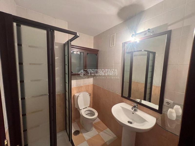 Foto 15b3e81c-a5ef-4b43-be54-72a79e6edc37. Etagenwohnung mit parking in Centro - Doña Mercedes Dos Hermanas