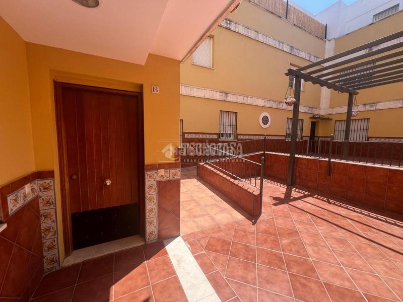 Foto 44560ee3-9ecc-4a30-842c-23c90b871722. Etagenwohnung mit parking in Centro - Doña Mercedes Dos Hermanas