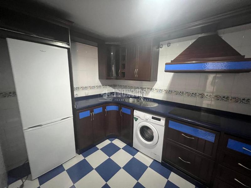 Foto bd7d3667-c229-4d2d-832a-a4feacc925cc. Etagenwohnung mit parking in Centro - Doña Mercedes Dos Hermanas