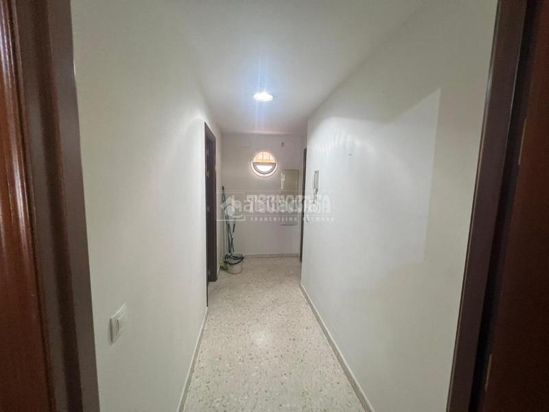 Foto fa269a59-1c31-4608-a5d8-f6e9b865869a. Etagenwohnung mit parking in Centro - Doña Mercedes Dos Hermanas