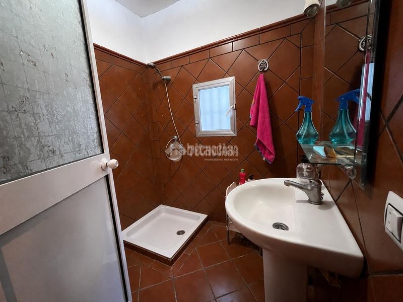 Foto c6cd8d80-b281-42e9-854e-c70f42d83128. Masia a Coria del Río