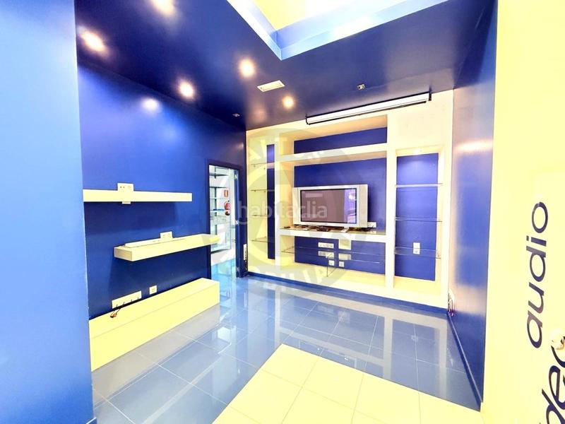 Foto aa3d7fe8-42ac-41a9-9542-00d1671ee7fe. Affitto locale commerciale in calle leon leal 7 in Cáceres