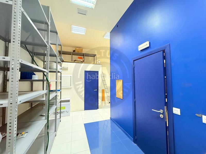 Foto 936af956-3d44-4460-8541-9caa7aa5a07c. Lloguer local comercial a calle leon leal 7 a Centro Cáceres