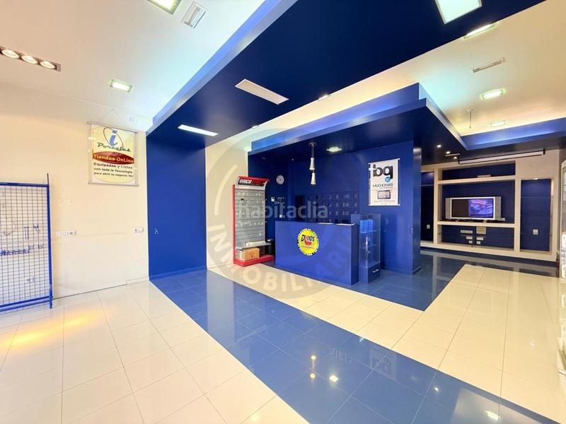 Foto a7af9cf8-4aae-416f-9be1-9e816a222f69. Lloguer local comercial a calle leon leal 7 a Centro Cáceres