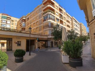 Location Appartement à Centro. Alquiler piso 3 dormitorios en santa joaquina de vedruna. cácere