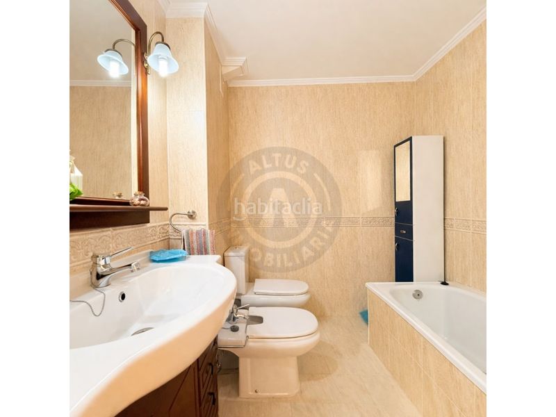 Foto 0aea4a2b-aab3-44f6-83f7-3b8d5f2d80b8. Pis a Centro Cáceres