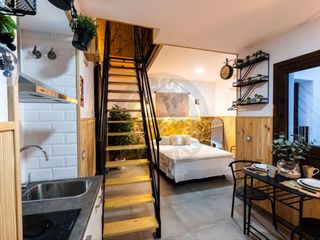 Etagenwohnung in Casco Antiguo
