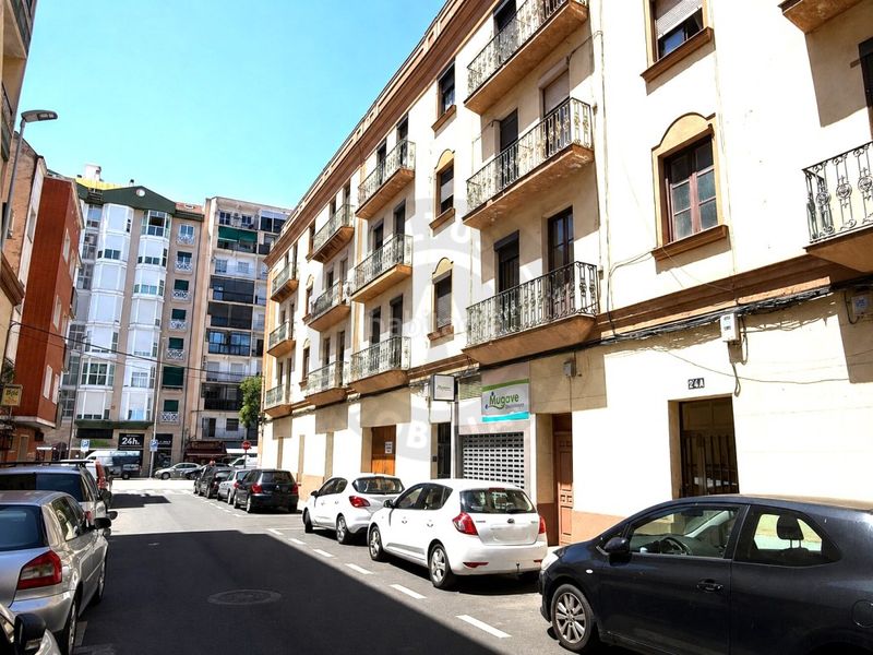 Foto f9952967-585c-473e-9f24-7266a12d7cba. Lloguer pis a Centro Cáceres
