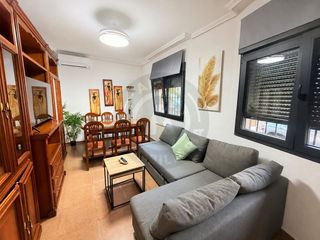 Location Maison  Calle arapiles. Alquiler casa para estudiantes de 3 dormitorios en zona de san b