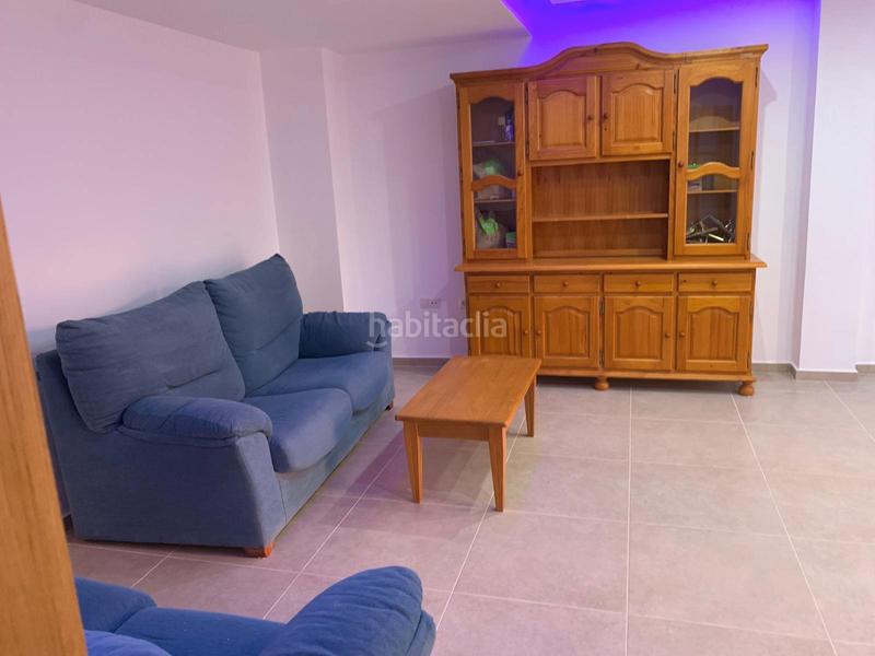 Foto dd63fa6a-151f-4106-9b02-d73b8ba8bc65. Reihenhaus in calle isla plana 2 in Mazarrón casco urbano Mazarrón