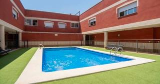 Pis  Avenida juan carlos i 103. Piso con piscina comunitaria, garaje y trastero