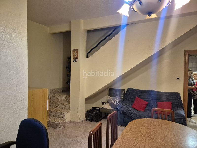 Foto cde70c78-6174-459d-aa2f-61508424063e. Casa adossada amb xemeneia aparcament a Ceutí