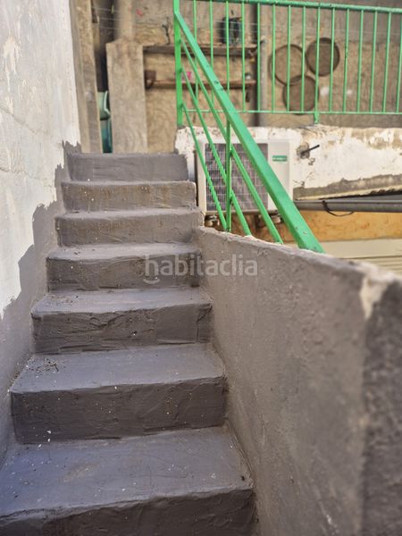 Foto f7e9972f-b0a2-4385-961c-31291b25a290. Casa adossada amb xemeneia aparcament a Ceutí
