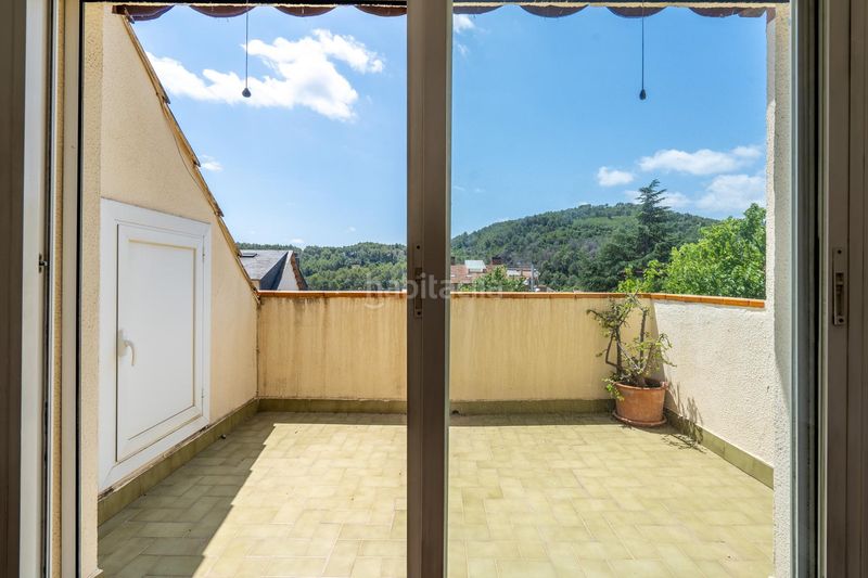 Foto 37f61063-39e6-4e1f-aa8e-685a38efbb49. Casa adosada casa esquinera en venta en la palma de cervelló con jardín, piscina, soleada, exterior, zona barbacoa, terrazas, garaje en Palma de Cervelló (La)