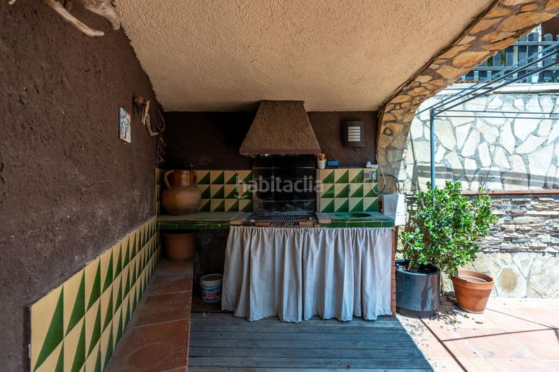 Foto a3017cc3-569a-4f8c-9abd-109f6d8278f1. Casa adosada casa esquinera en venta en la palma de cervelló con jardín, piscina, soleada, exterior, zona barbacoa, terrazas, garaje en Palma de Cervelló (La)