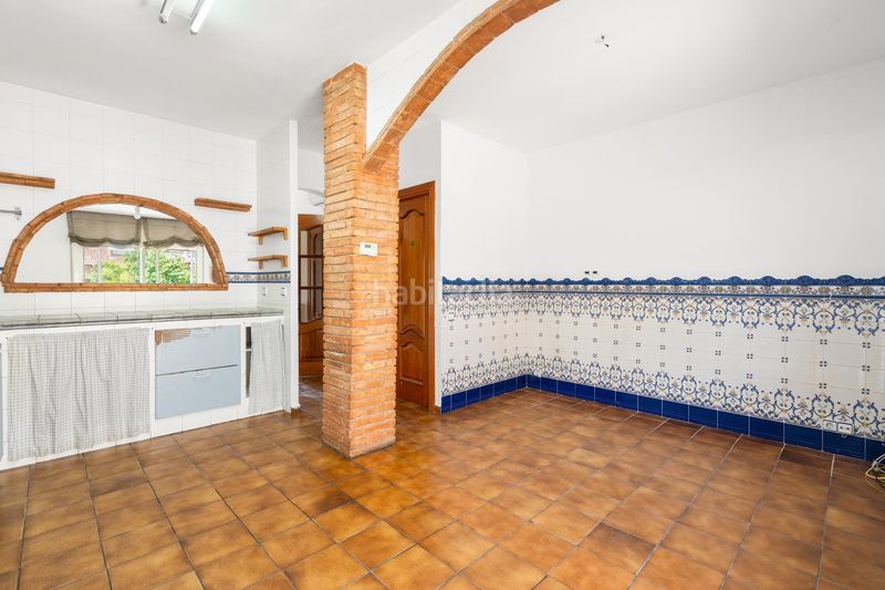 Foto b6c97636-be8e-4d74-b92c-2ff477b723e1. Casa adosada casa esquinera en venta en la palma de cervelló con jardín, piscina, soleada, exterior, zona barbacoa, terrazas, garaje en Palma de Cervelló (La)