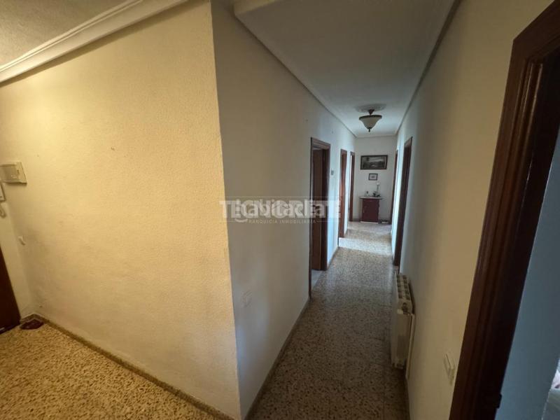 Foto eb2480ae-2c39-4cea-8b0f-5bbc1d318284. Flat with heating in Alamín Guadalajara