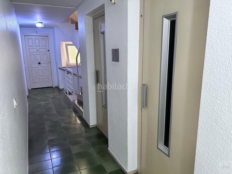 Foto 452ab403-5d08-4d01-85ec-3d1a4e762324. Estudio en Centre Lloret de Mar