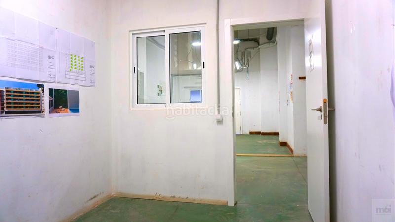 Foto a6805244-5ffa-4611-99ca-2850c5929fee. Local comercial en Nou Moles Valencia