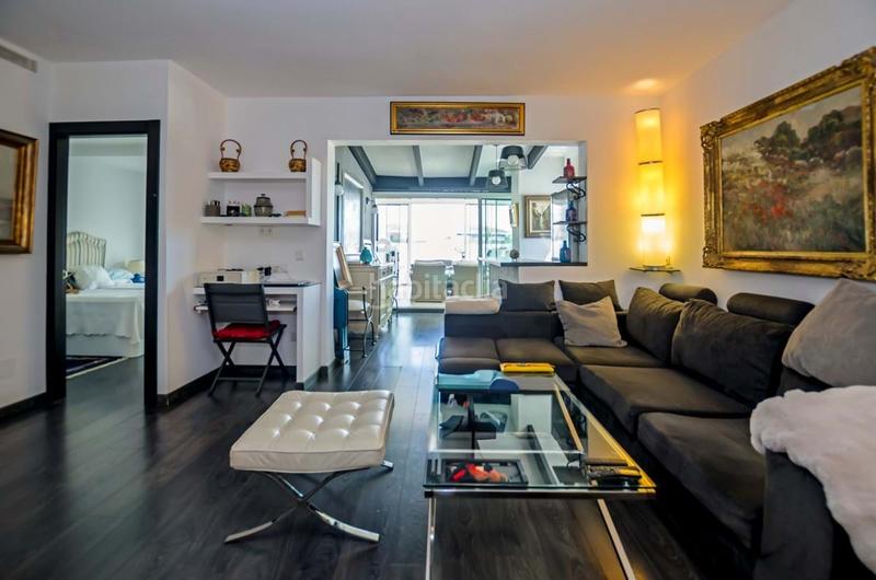 Foto e3d88639-c5ba-47ea-99cd-ffd67ece86b8. Pis amb aparcament a Puerto Banús Marbella